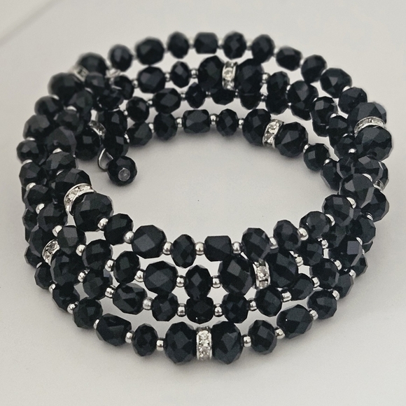FACETED BEADS AND CRYSTAL RHINESTONES ACCENTS COIL WRAP Black BRACELET - Picture 1 of 6